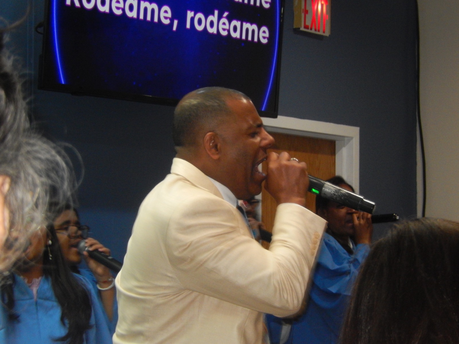 e414eed8-8dac-4491-8745-9ddc1c17c04e